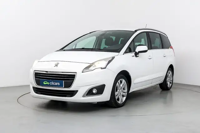 Peugeot 5008 1.2 PureTech S&S Style 7 pl. 130