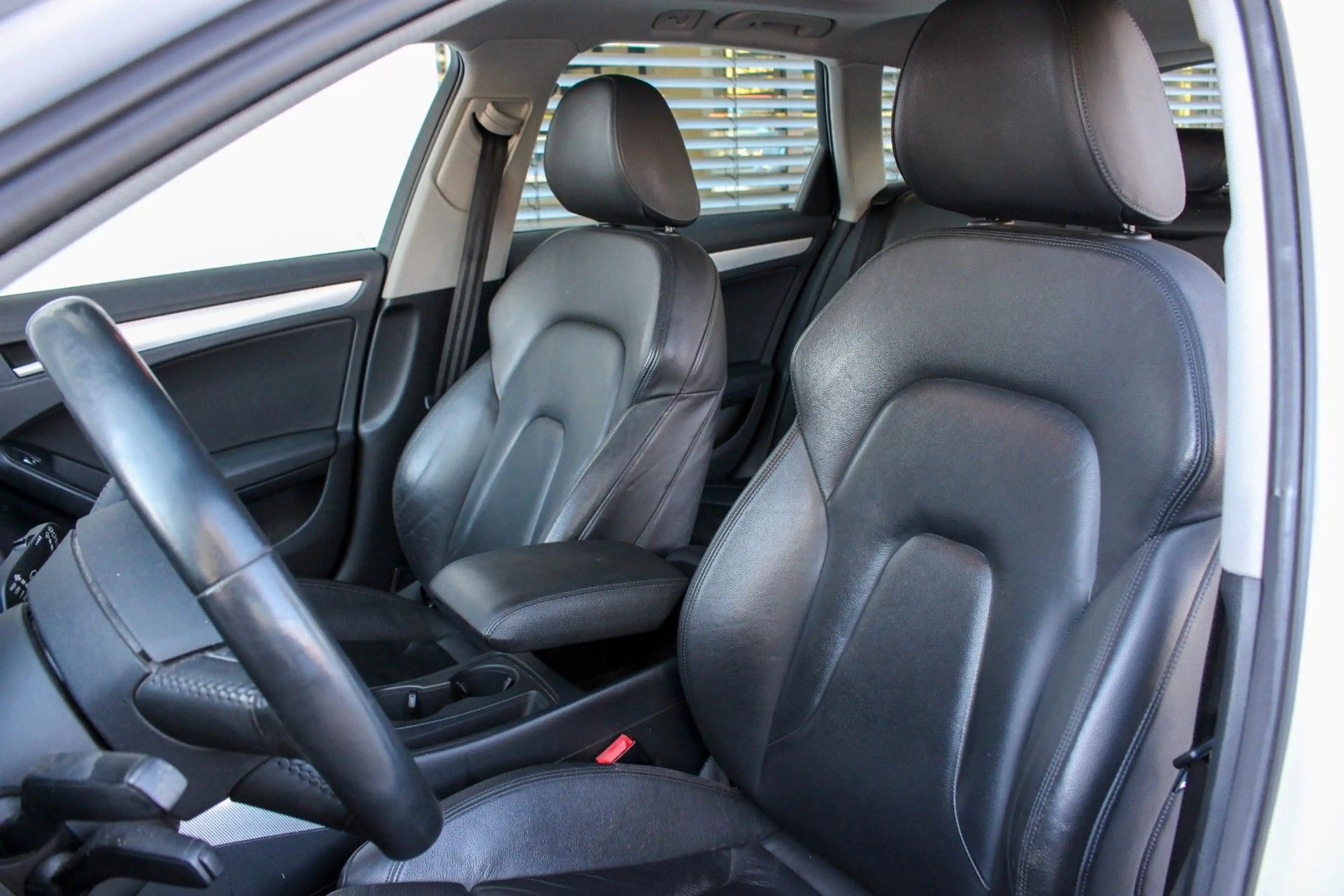 Audi A4 allroad 2.0 / PANO / LED / B&O / MMI PLUS — photo 11