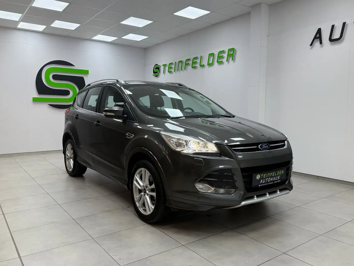 Ford Kuga 1.5 Individual/TEILLEDER/R-KAMERA/AHK/ALU/N Grau - 1