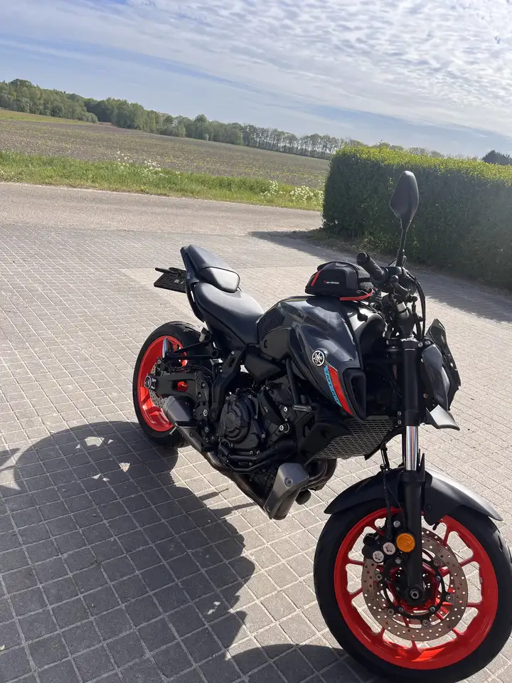 Yamaha MT-07