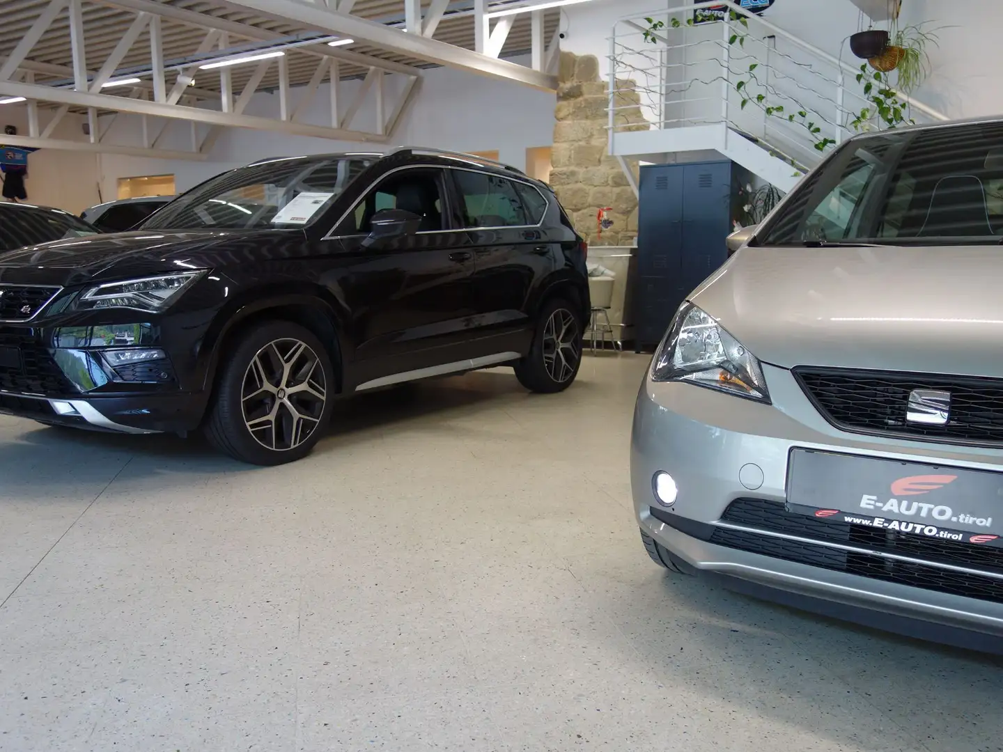 SEAT Mii e 36,8kWh PLUS *WLTP 250KM REICHWEITE *TOP AUSSTA Silber - 2