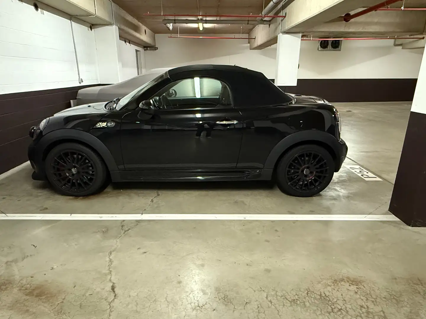 MINI John Cooper Works Roadster Mini John Cooper Works Roadster Fekete - 2