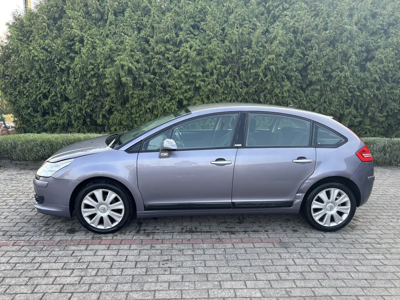 Citroen C4 Berline — photo 3
