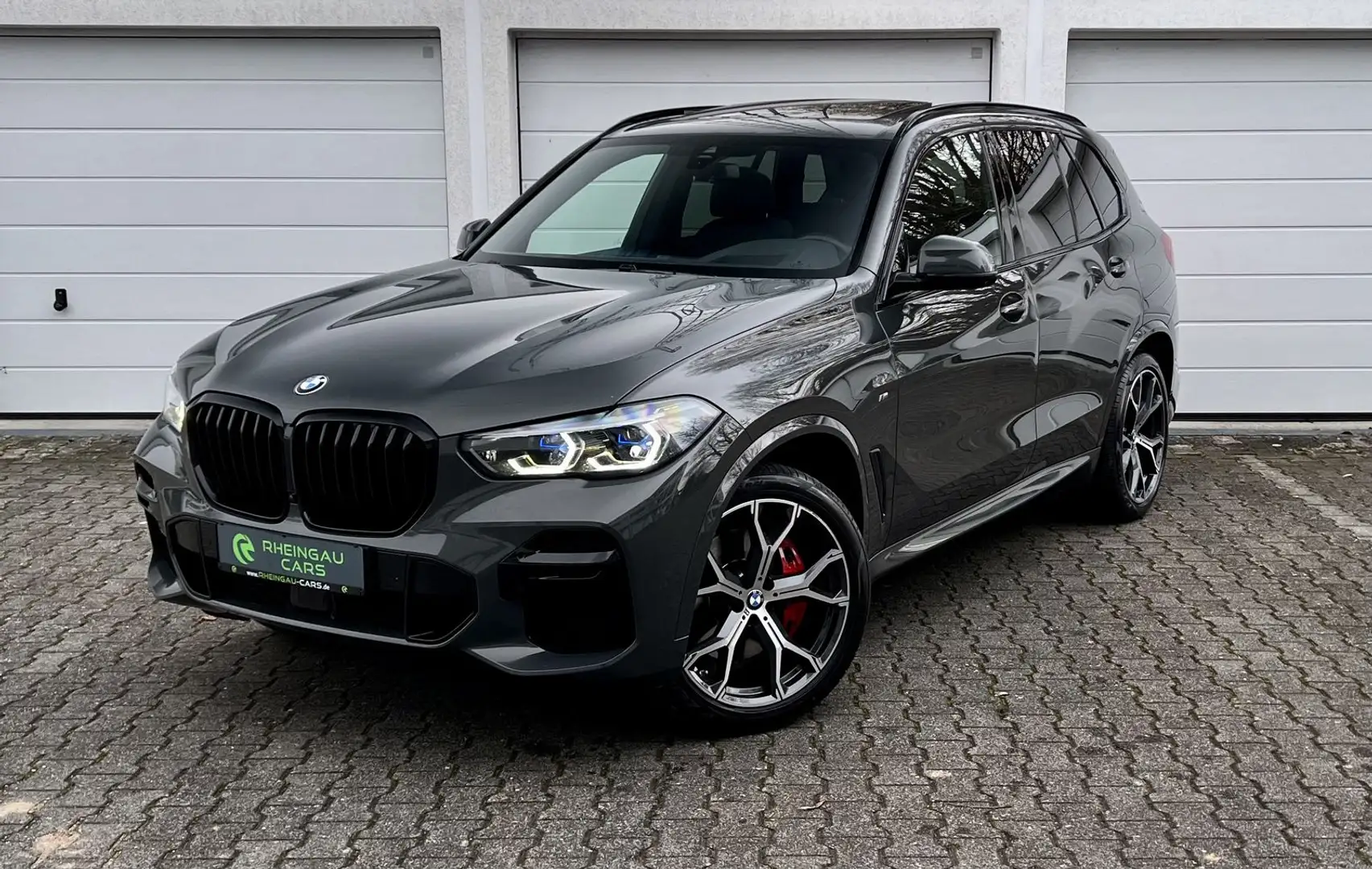 BMW X5 xDrive30d M Sport PANO AHK HUD LASER DA FA Grau - 1