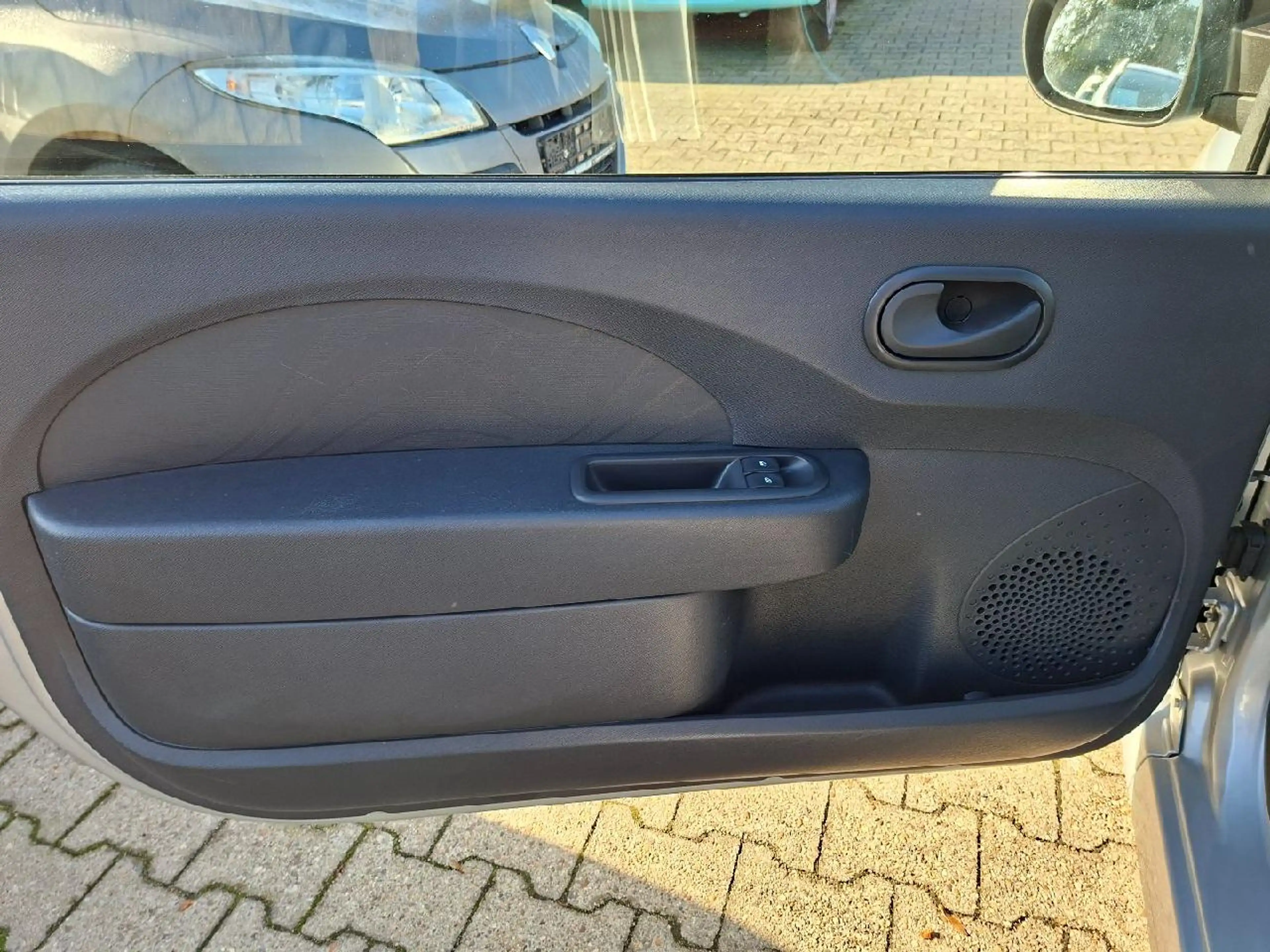 Renault Twingo Expression*1.Hd.*3xIsofix*Klima*Radio/CD*Tempo — photo 7