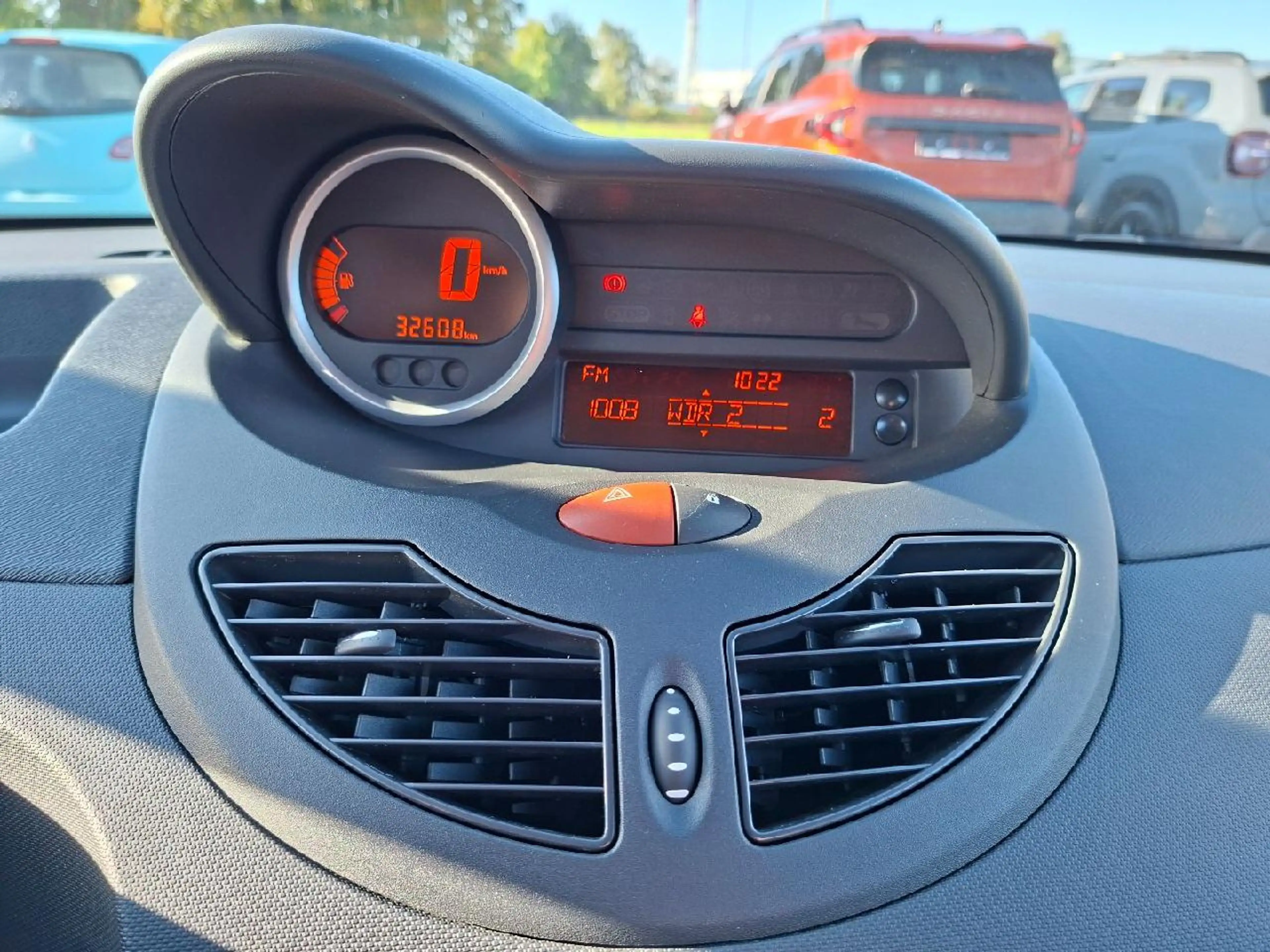Renault Twingo Expression*1.Hd.*3xIsofix*Klima*Radio/CD*Tempo — photo 11