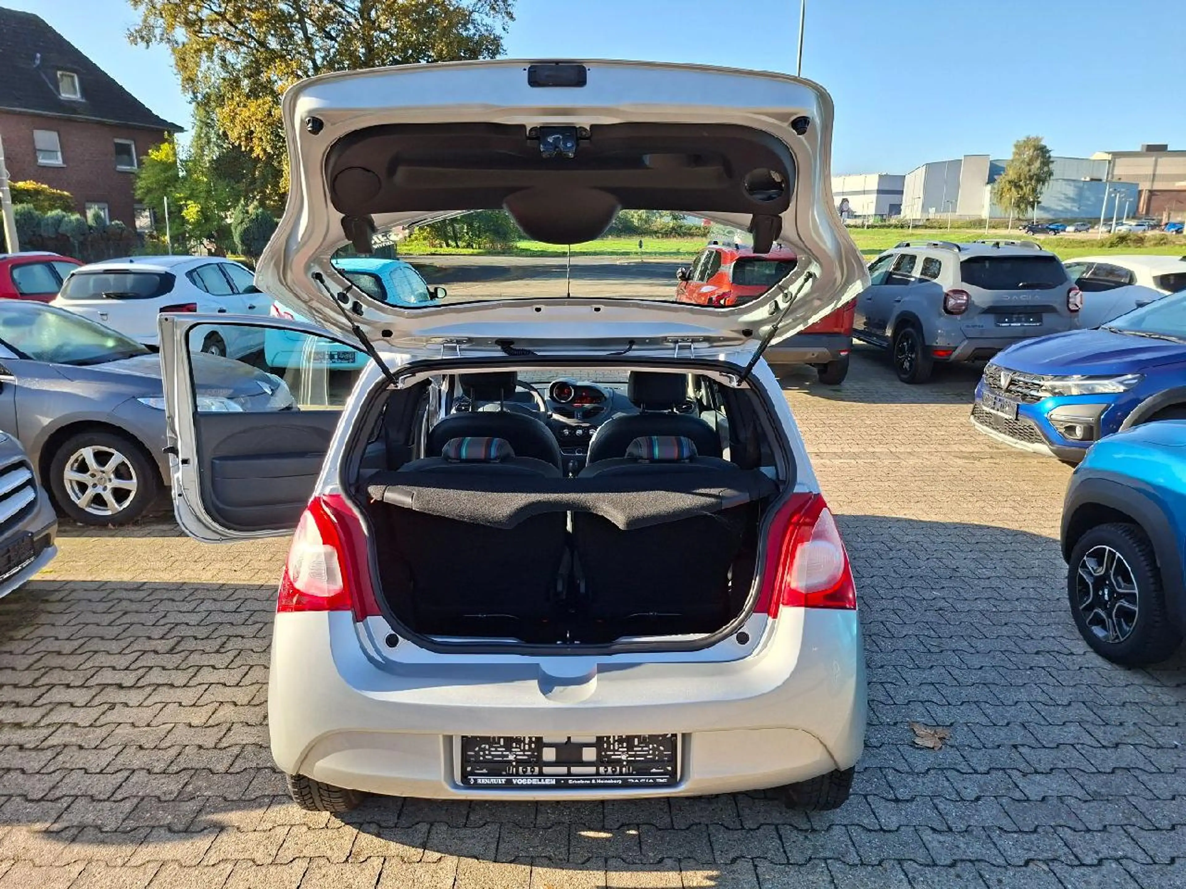 Renault Twingo Expression*1.Hd.*3xIsofix*Klima*Radio/CD*Tempo — photo 14