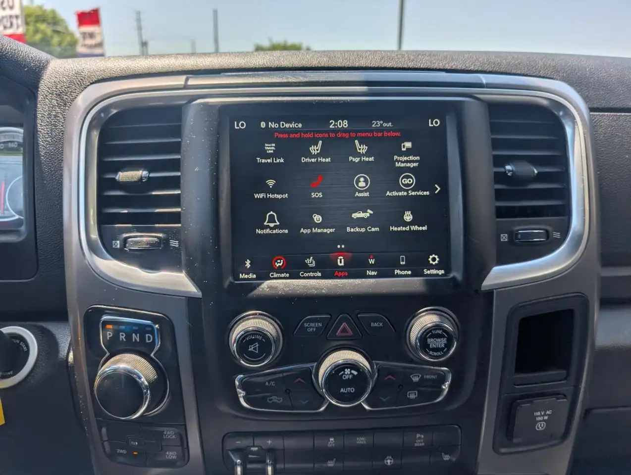 RAM 1500 снимка RAM 1500