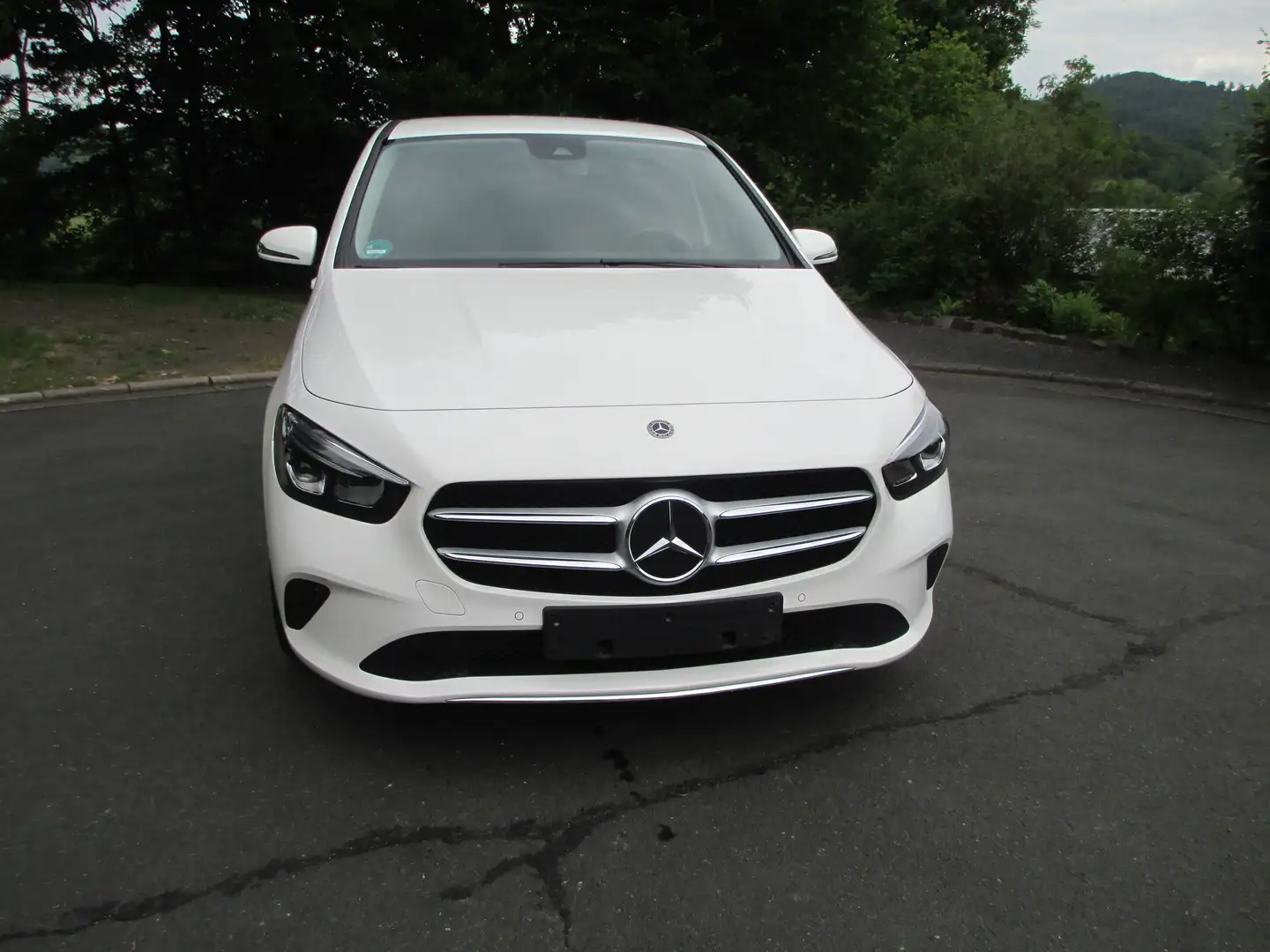 Mercedes-Benz B 200 B-Klasse Diesel d 8G-DCT Progressive Weiß - 2