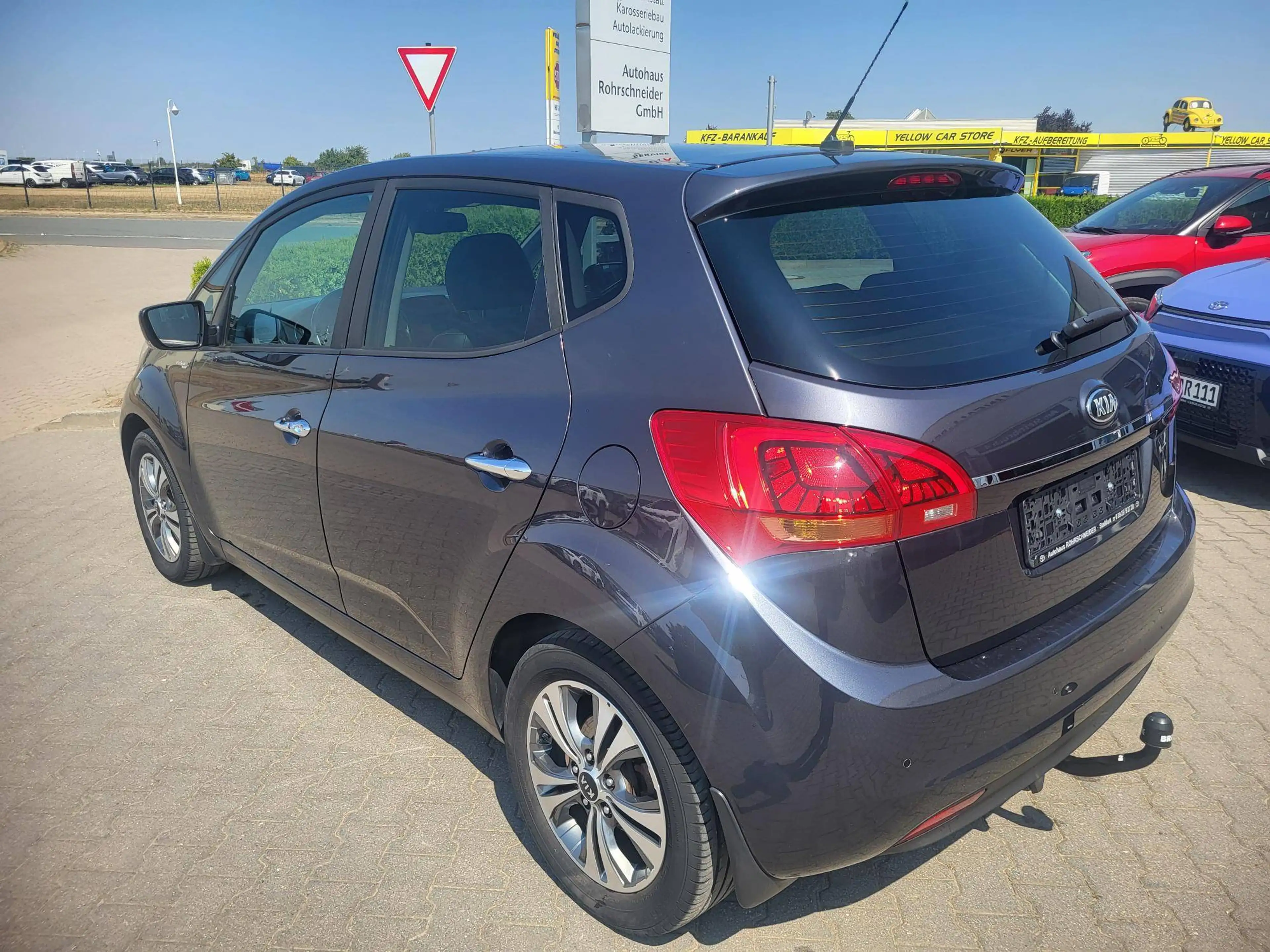 Kia Venga Venga 1.6 CVVT Platinum Edition — photo 4