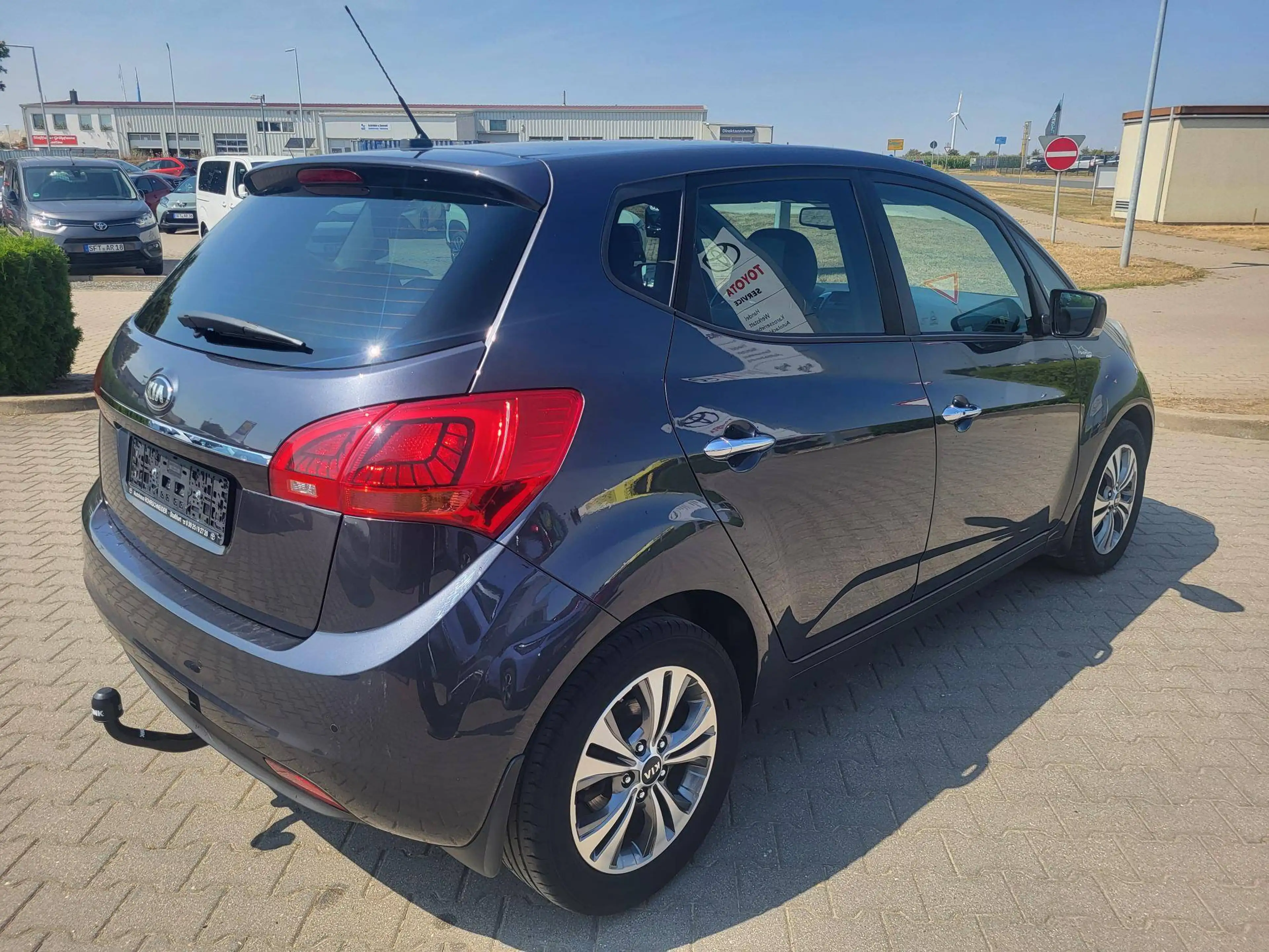 Kia Venga Venga 1.6 CVVT Platinum Edition — photo 3