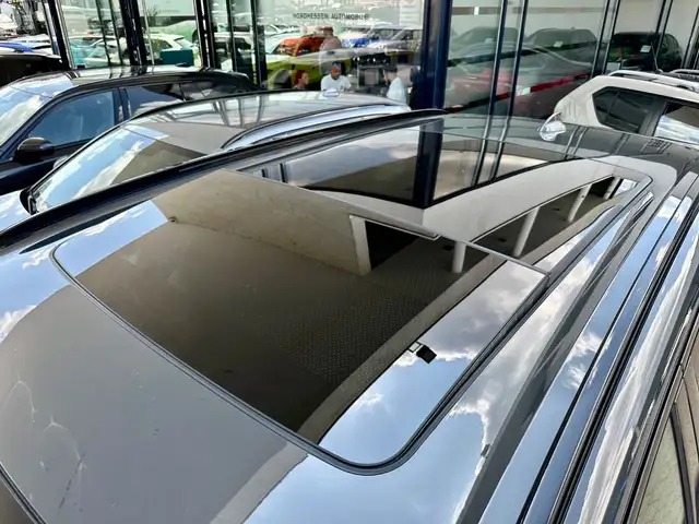 BMW X5 view 9