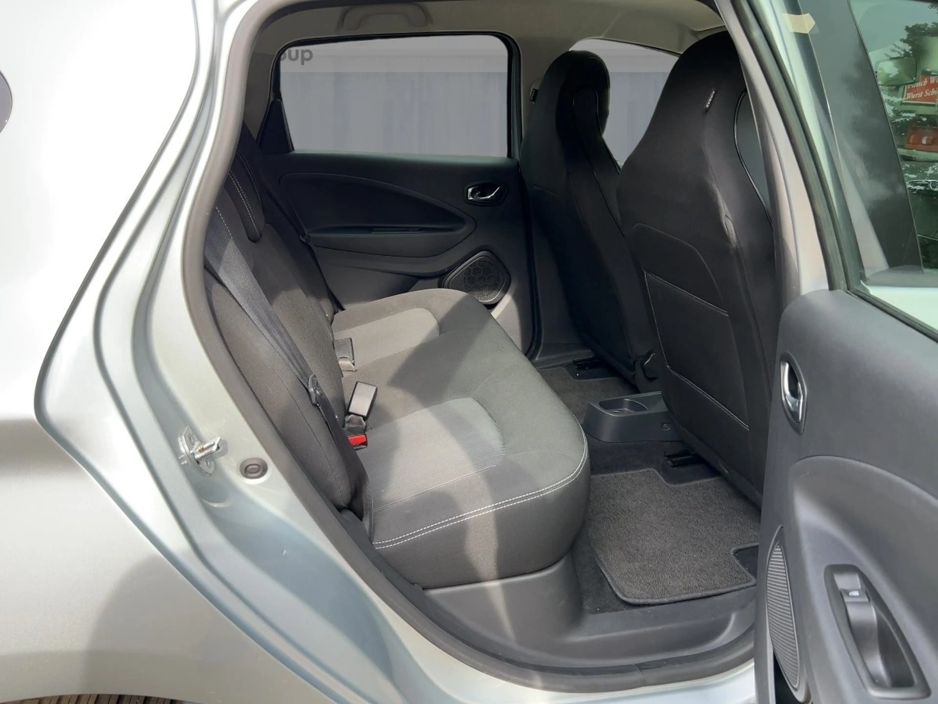 Renault ZOE LIFE Batteriekauf Option auf LIMITED Paket PDC — photo 9