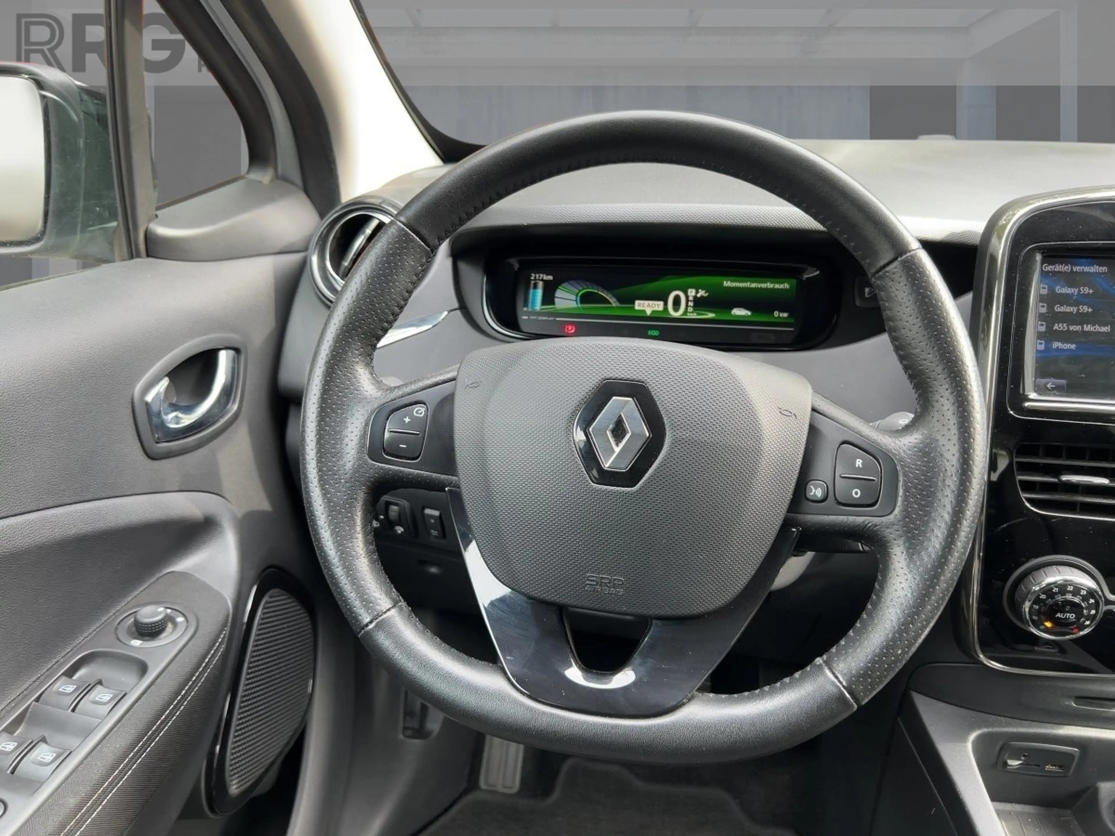 Renault ZOE LIFE Batteriekauf Option auf LIMITED Paket PDC — photo 11