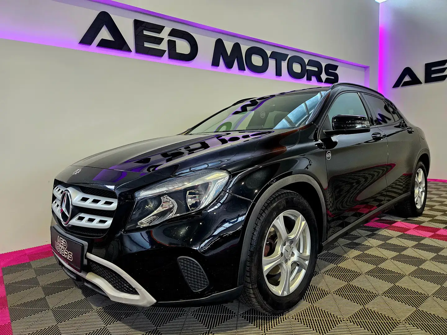Mercedes-Benz GLA 180 GLA 180 CDI Street Style - 2