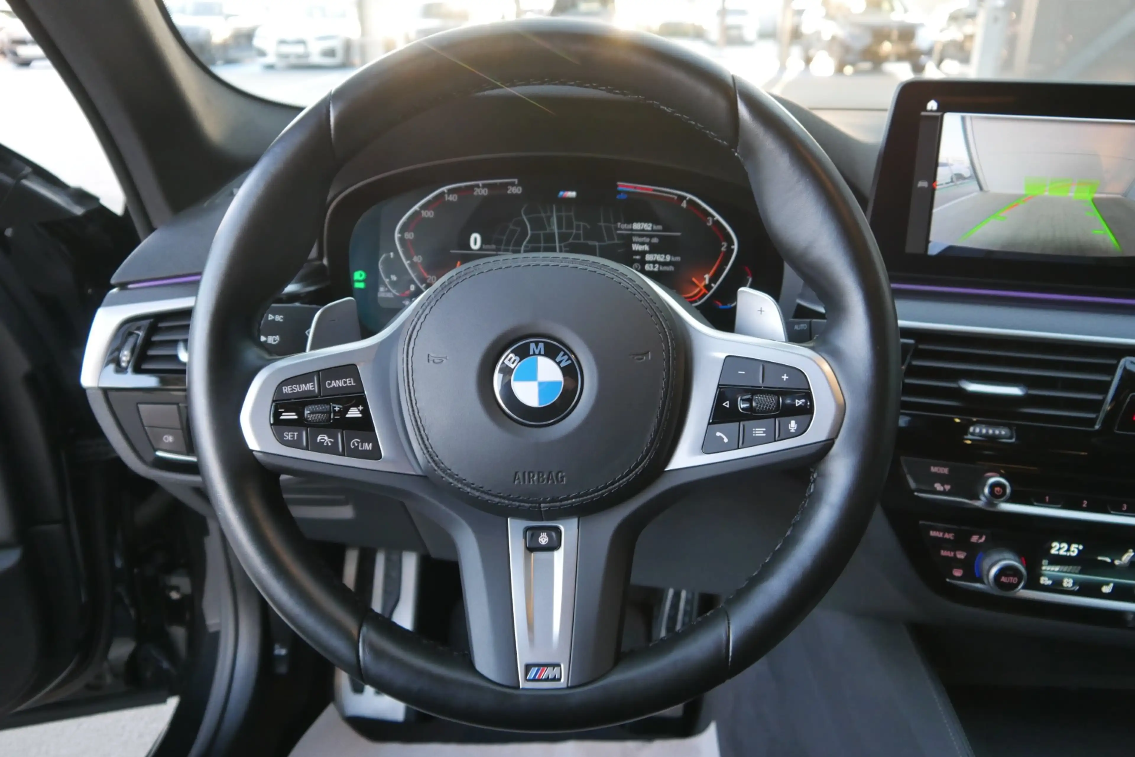 BMW 520 d xDrive *M-Paket/ACC/Adapt. LED/Lenkradhzg./Driving Assistant/HIFI/Komfortzugang* — photo 14