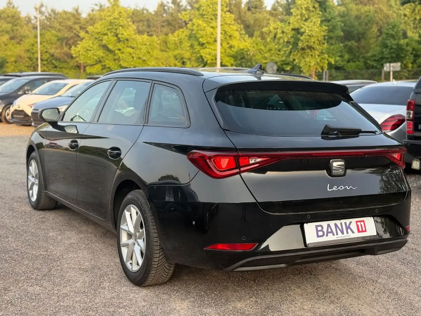 SEAT Leon Sportstourer Style|NAVI|3ZONEN|LED|VIRTUAL Schwarz - 2