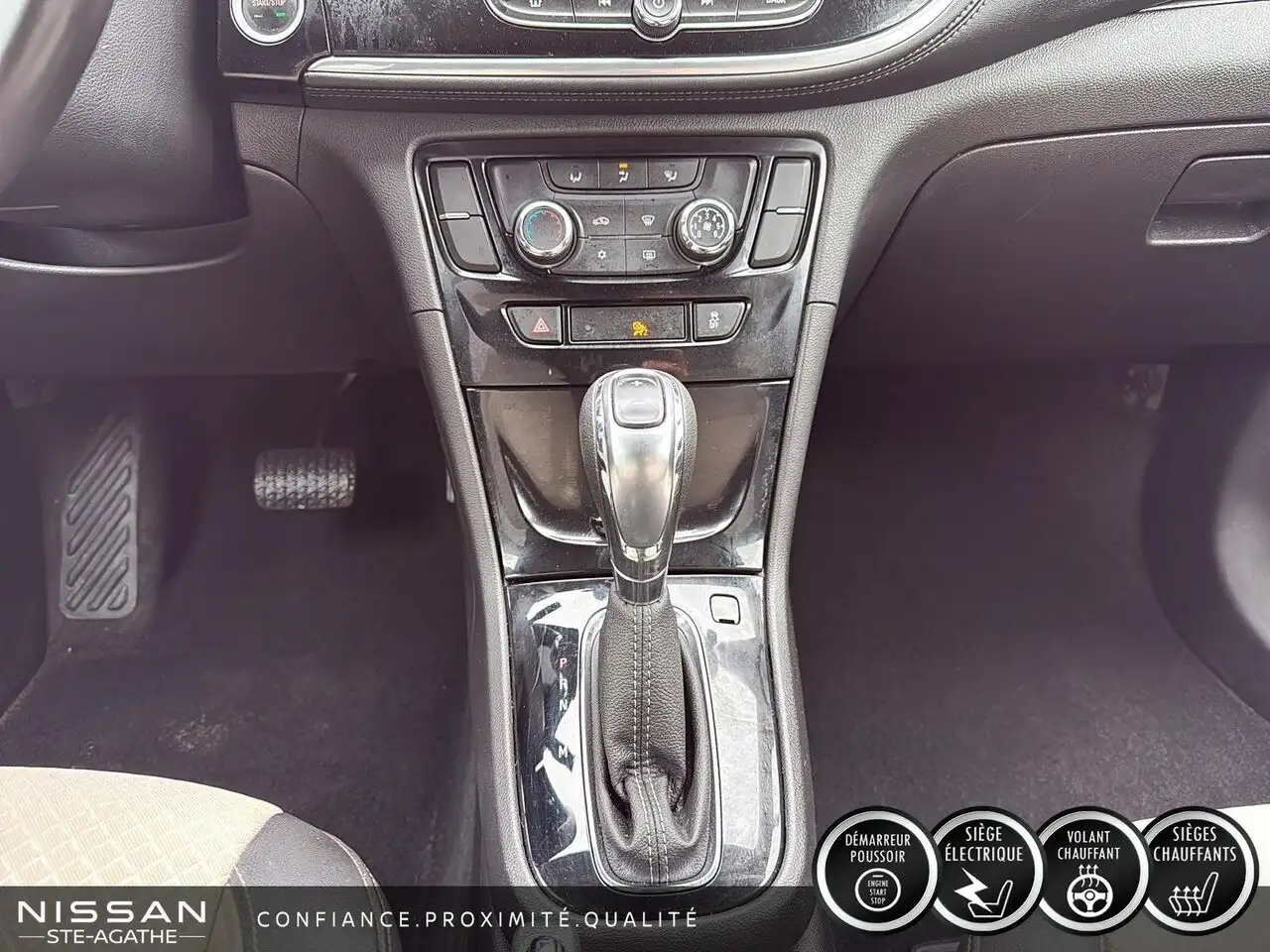 Buick Encore снимка Buick Encore