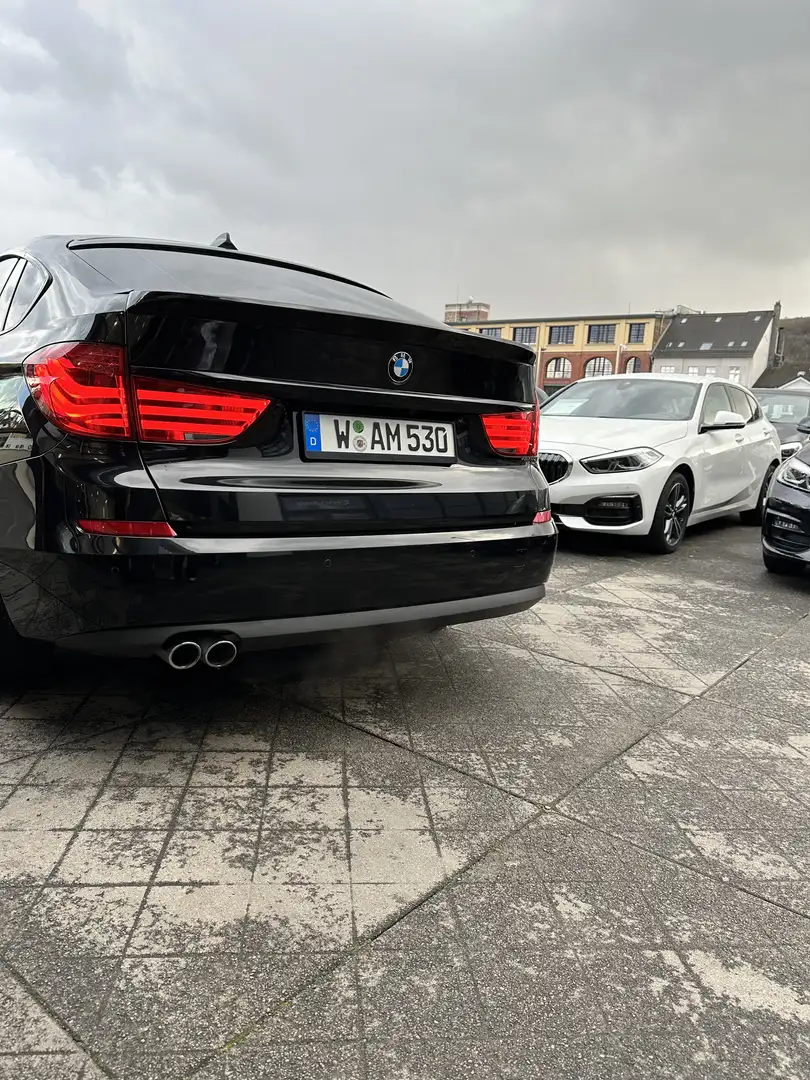 BMW 530 530d Gran Turismo Schwarz - 2