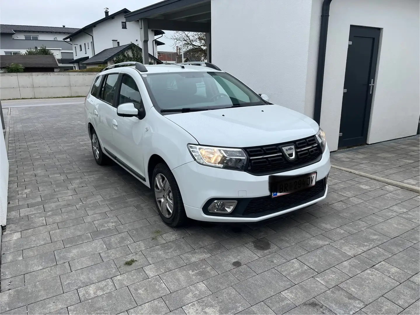 Dacia Logan Logan MCV Ambiance SCe 75 Ambiance Weiß - 1