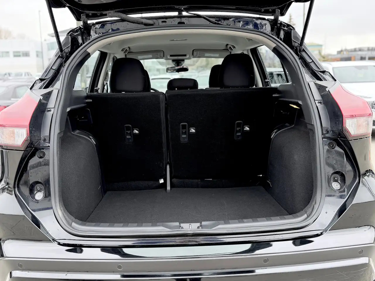 Nissan Kicks снимка Nissan Kicks