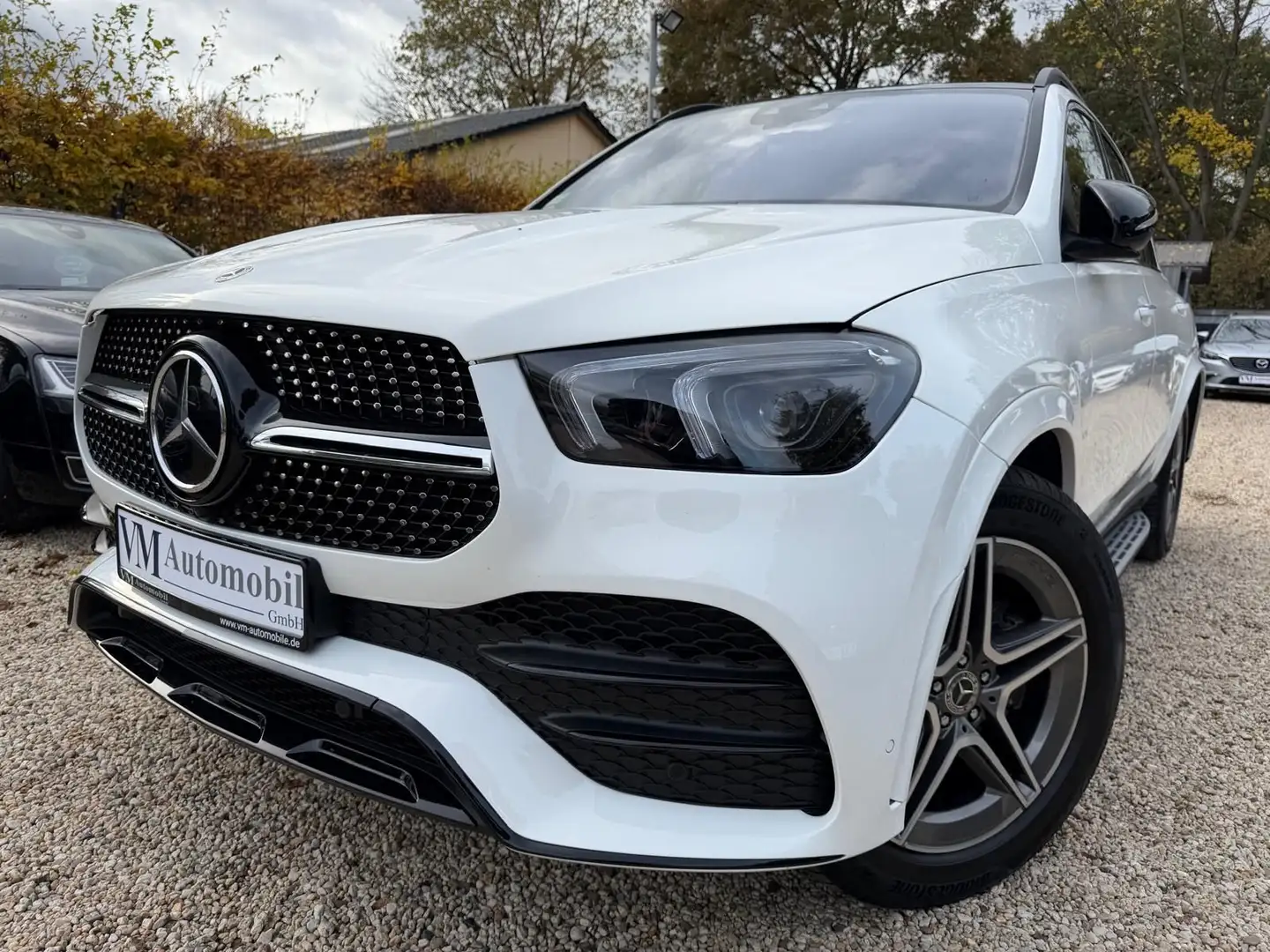 Mercedes-Benz GLE 400 4M AMG Pano*AHK*ACC*StandHz*Memory*Burm Weiß - 1
