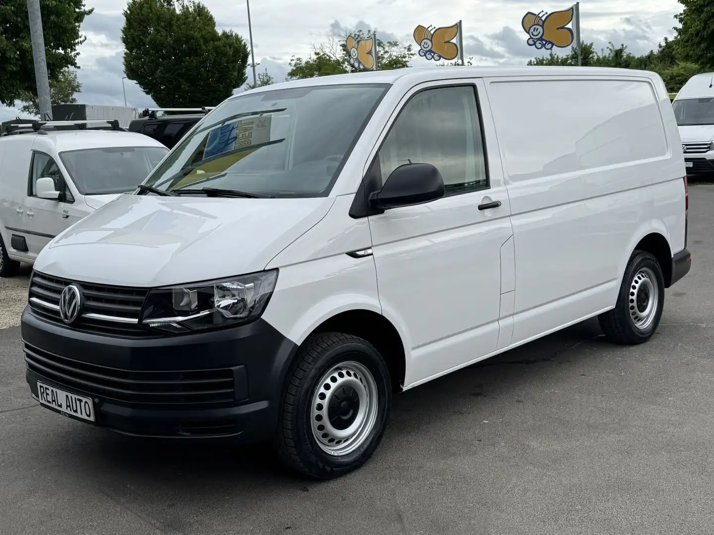 Volkswagen T6 Transporter Kasten 2.0TDI Klima*AHK*1. Hand Blanco - 2