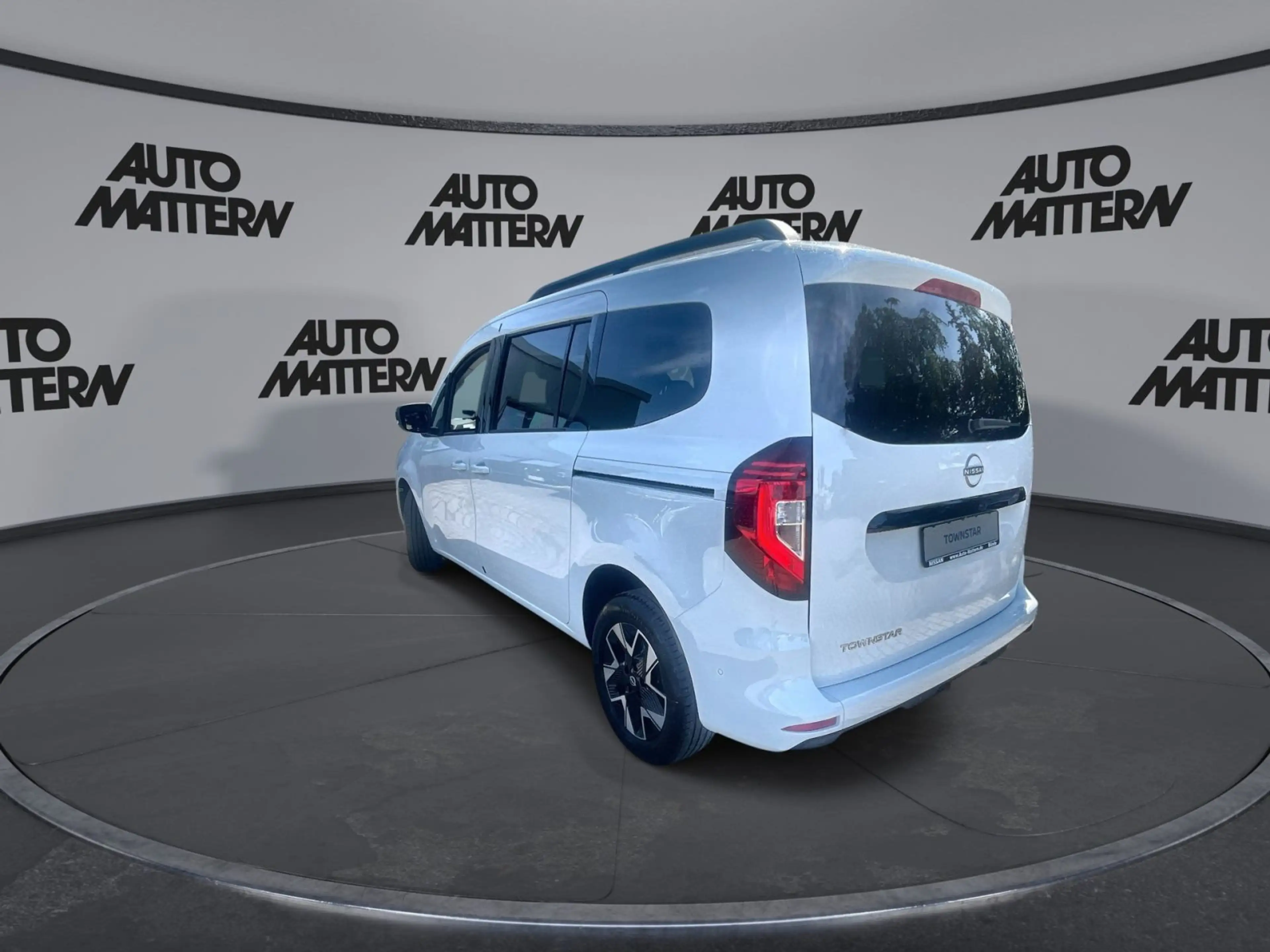 Nissan Townstar DIG-T AUT L2 Tekna,7-Sitzer,PDC,Kamera — photo 6