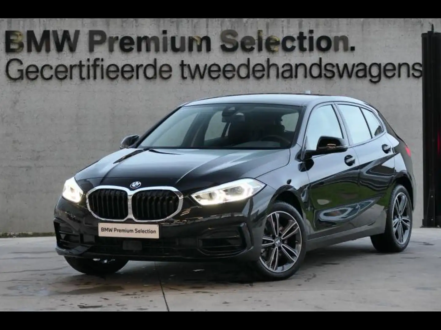 BMW 116 116iA Hatch Sport Noir - 1
