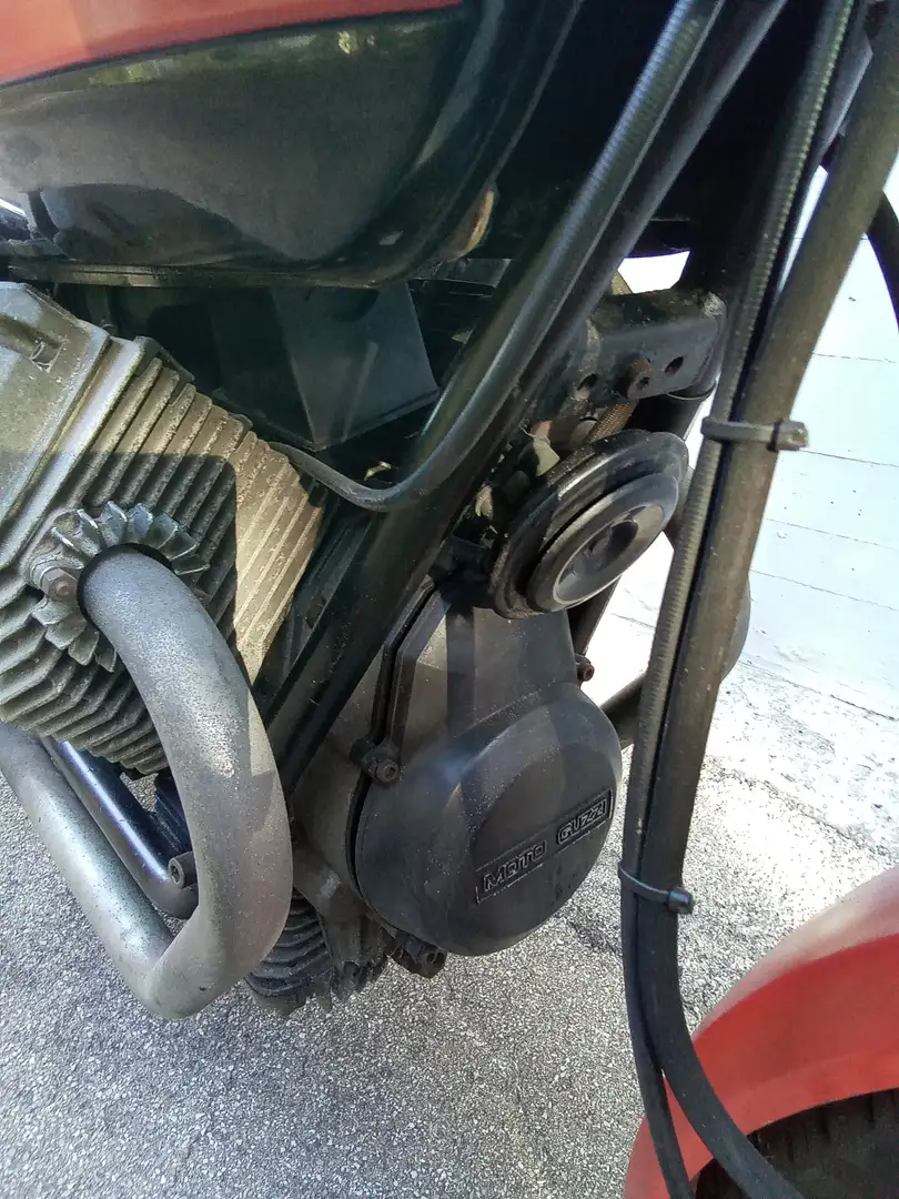 Moto Guzzi V 50 - 2
