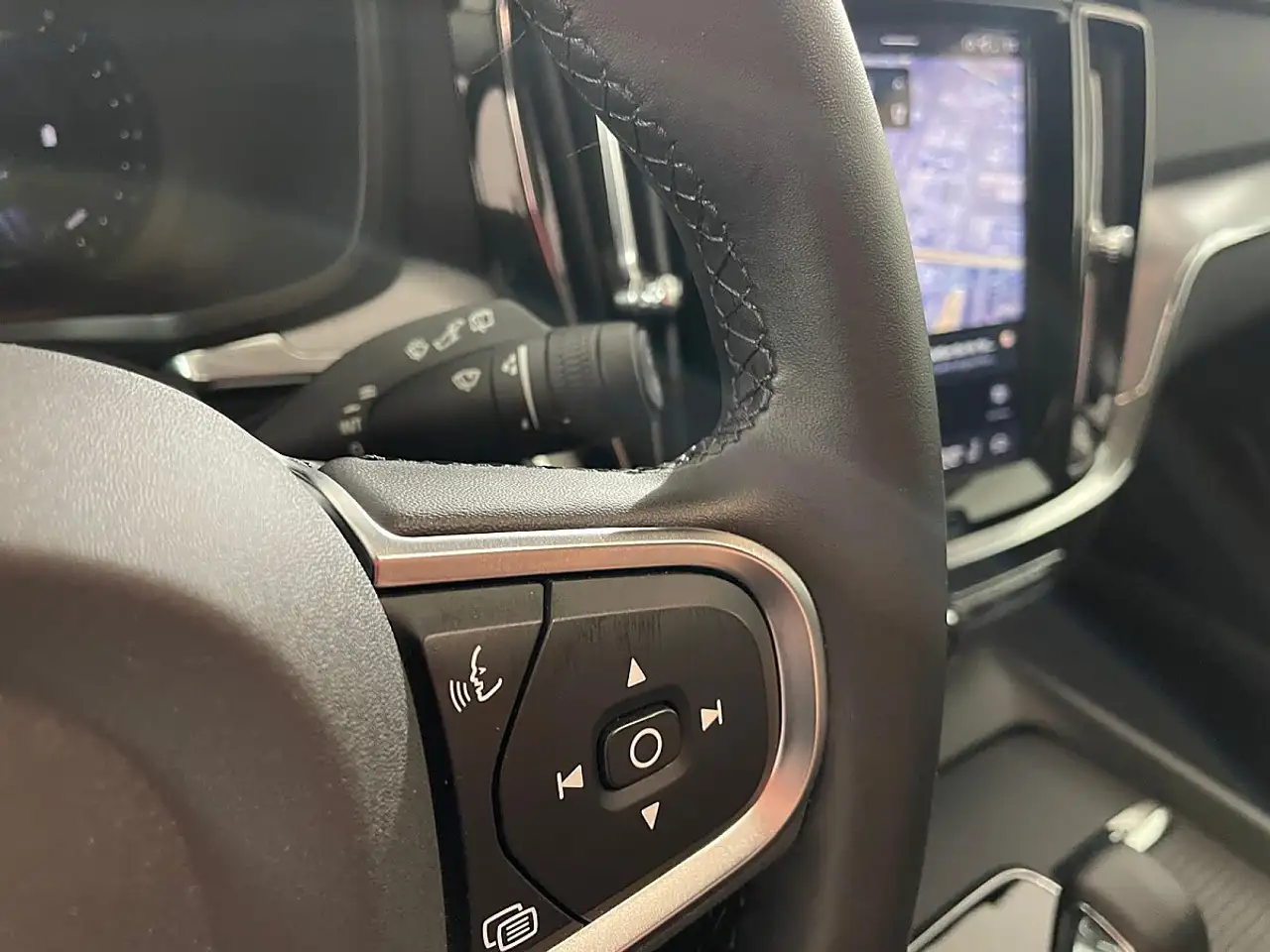 Volvo V60 B4 Core Geartronic Auto Stahl Wien 23, миниатюра 16