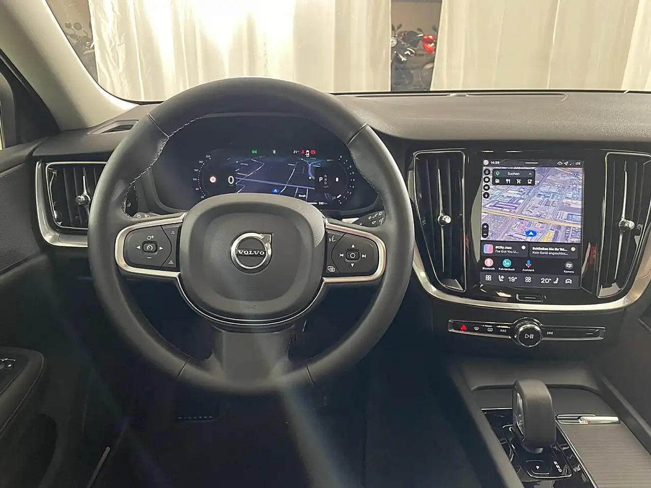 Volvo V60 B4 Core Geartronic Auto Stahl Wien 23, миниатюра 13