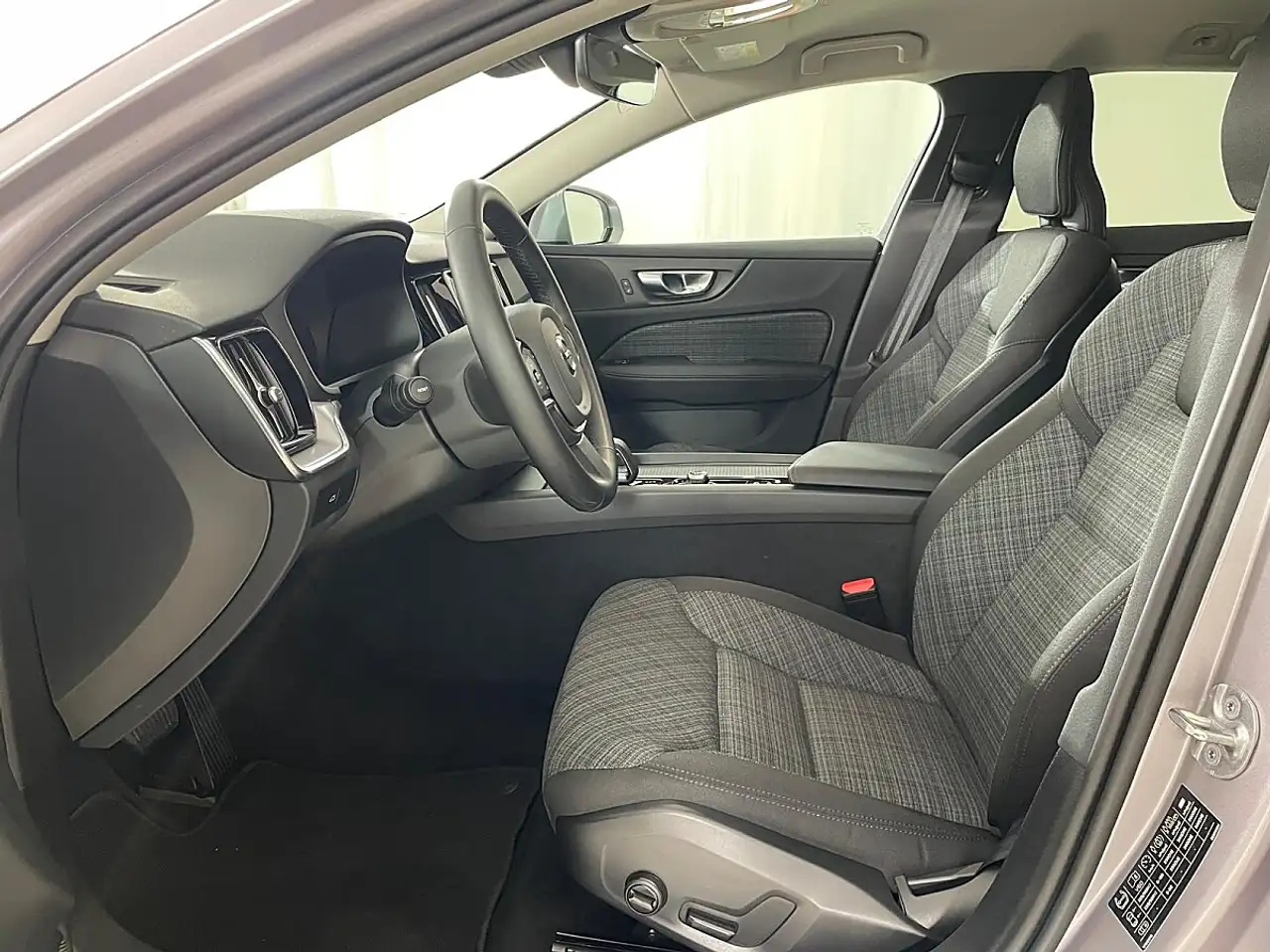 Volvo V60 B4 Core Geartronic Auto Stahl Wien 23, миниатюра 9