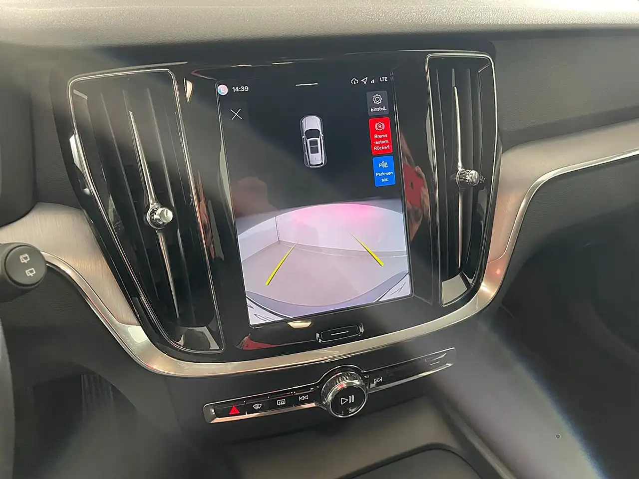 Volvo V60 B4 Core Geartronic Auto Stahl Wien 23, миниатюра 18