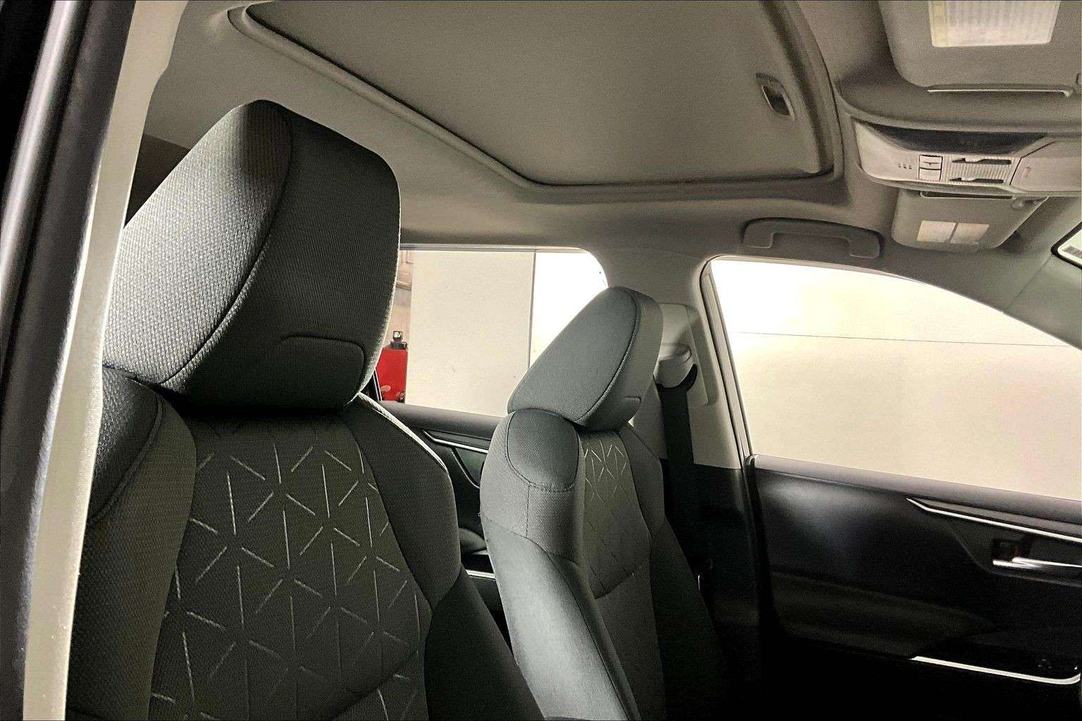 used 2021 Toyota RAV4 car, priced at $29,998