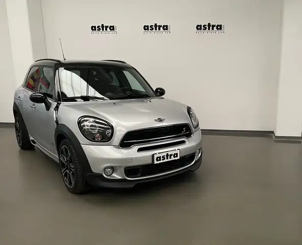 MINI Cooper SD Countryman Mini Countryman 2.0 all4 E6