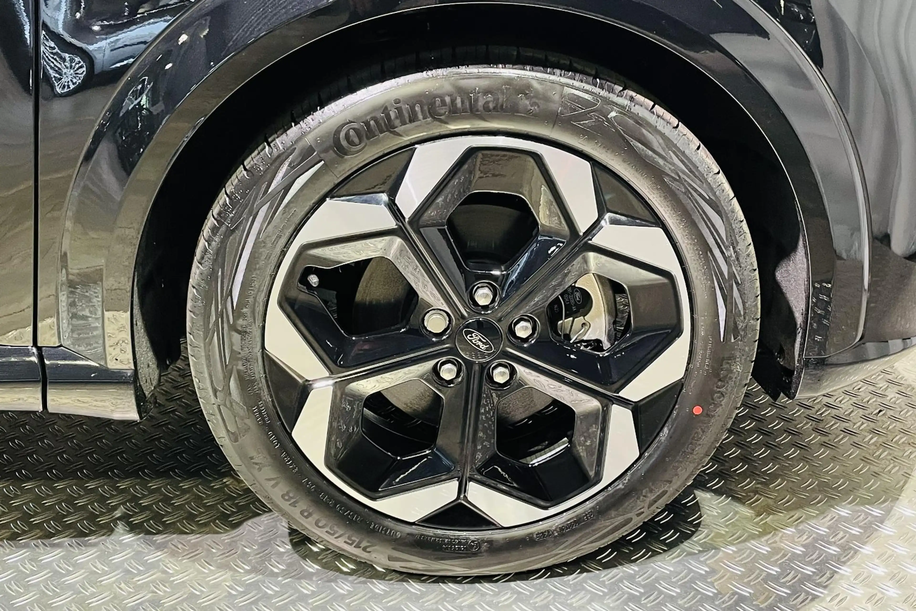 Ford Puma Gen-E Premium 46.8 kWh Panoramadak | Nieuw te Bestellen! — photo 5