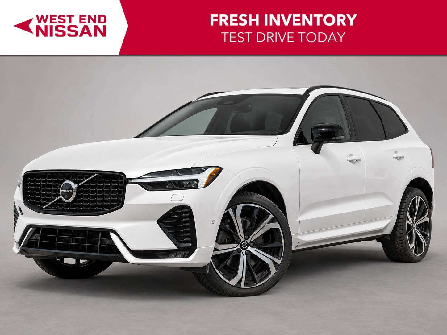 2022 Volvo XC60 B6 R-Design AWD | Google Built-In | Pano
