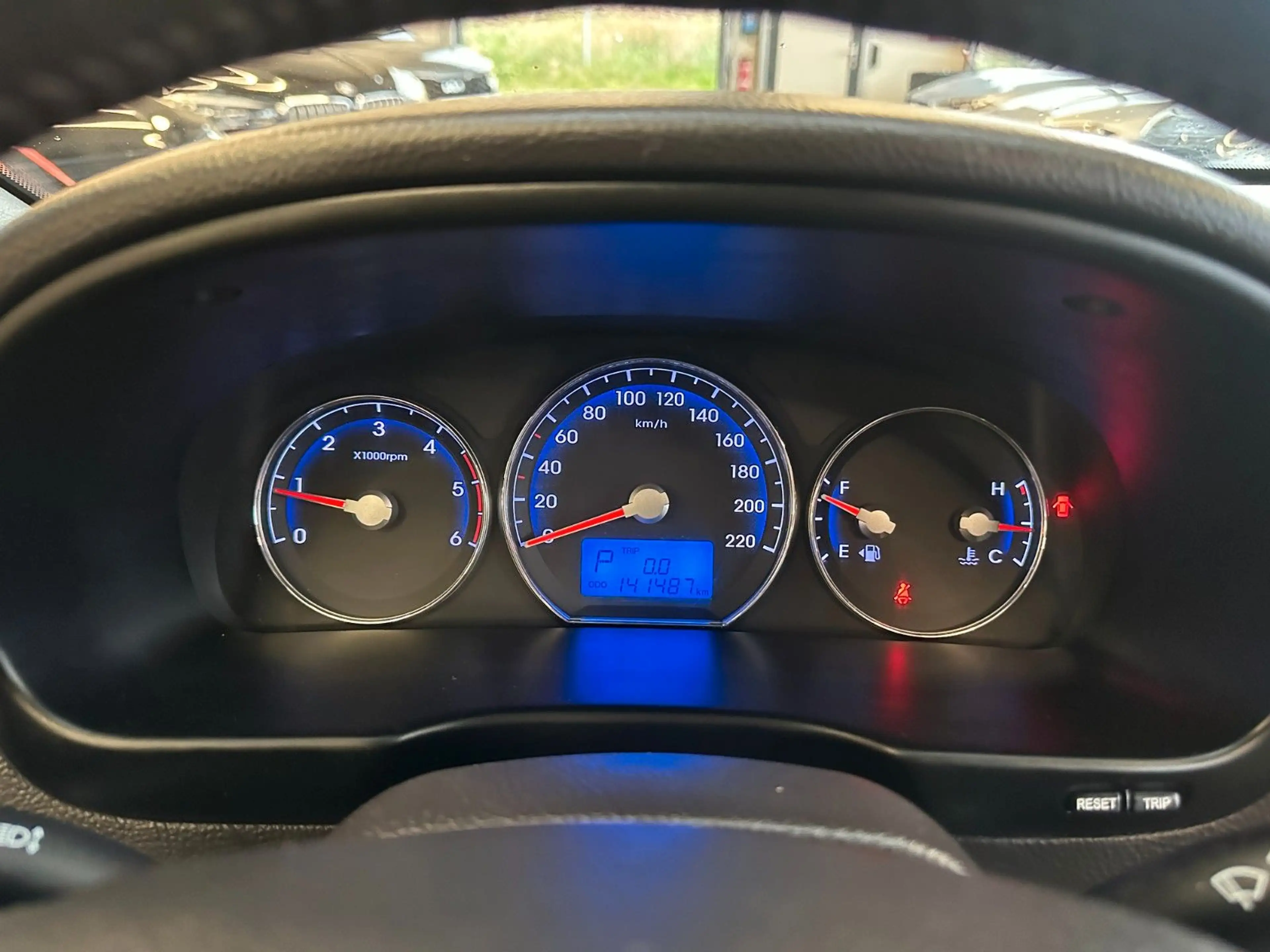 Hyundai SANTA FE *VOLL/LEDER*PANO*TEMPO*PDC*SZHZ*AHK* — photo 14
