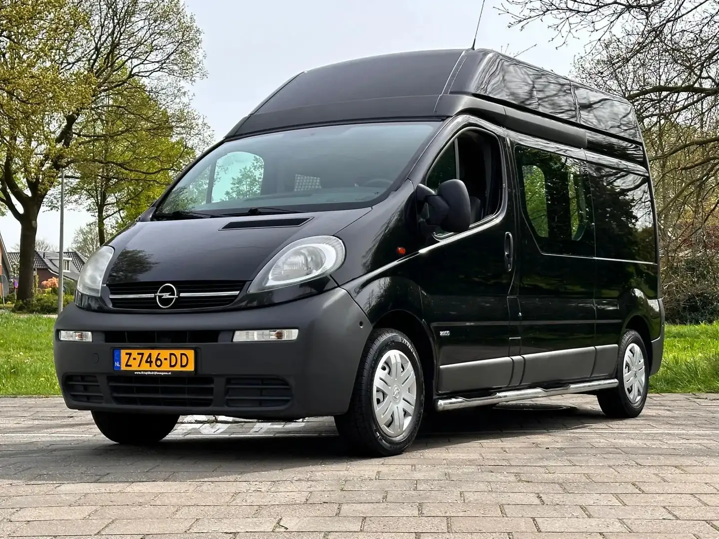 Opel VIVARO 1.9DTI 2.9T L2H2 L2H2 Camperbus|Camper kent Schwarz - 1