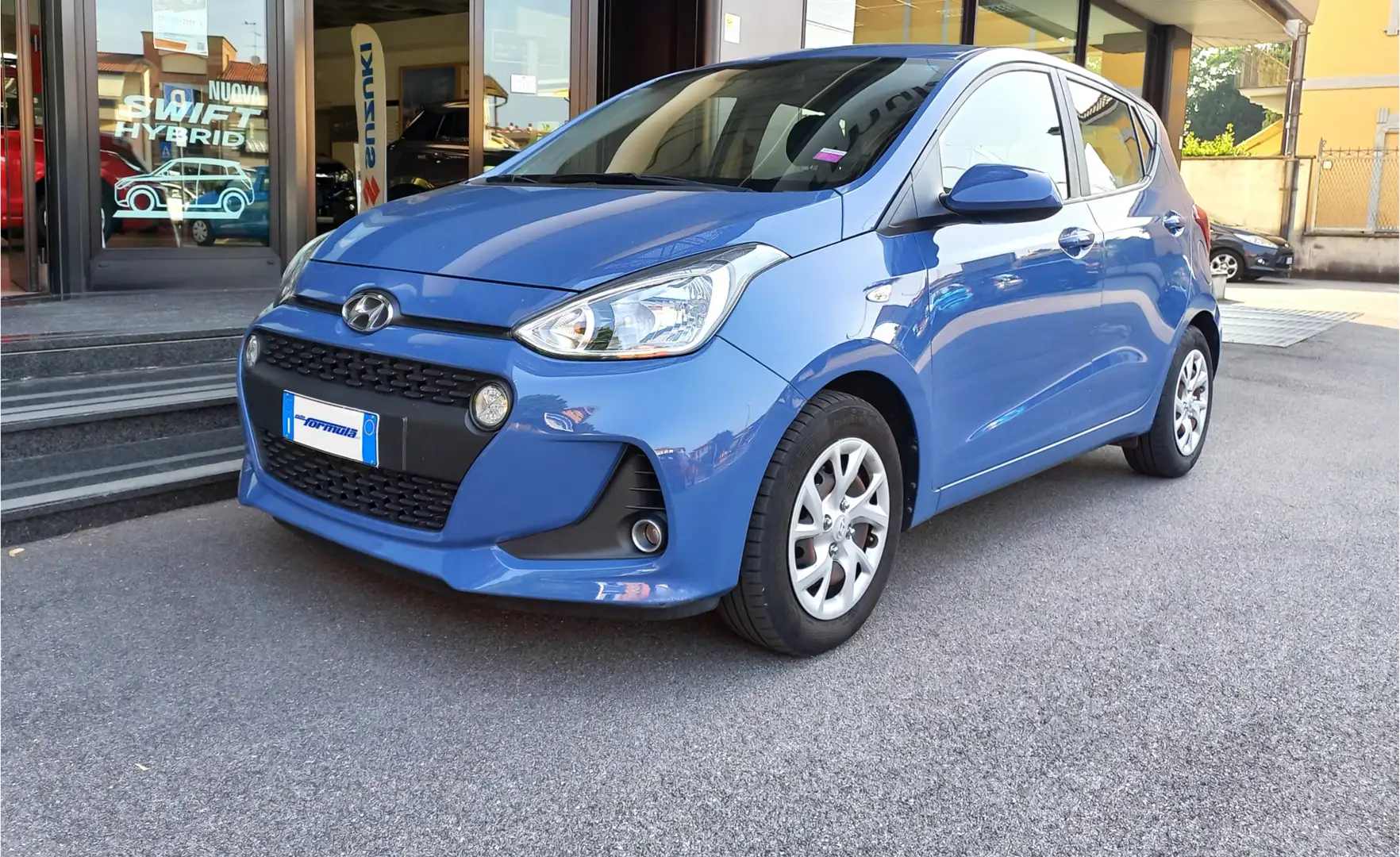 Hyundai i10 1.0 MPI Comfort Blau - 1
