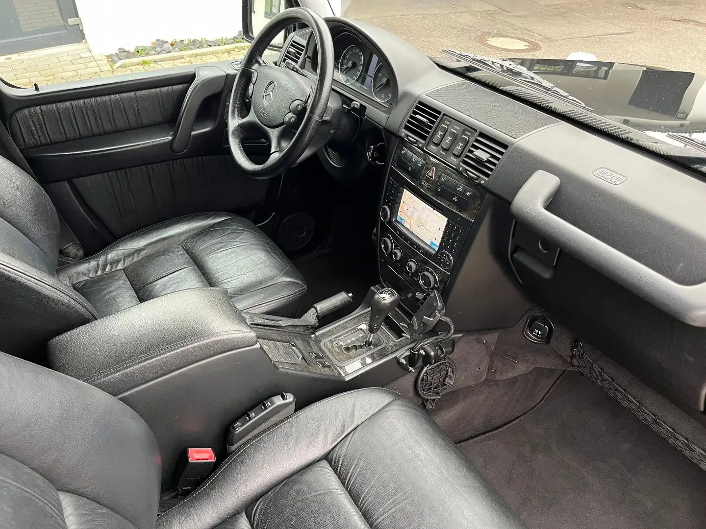 Mercedes-Benz G 320 CDI 7G Navi/Leder/Xenon/Schiebed./Standh. Schwarz - 2