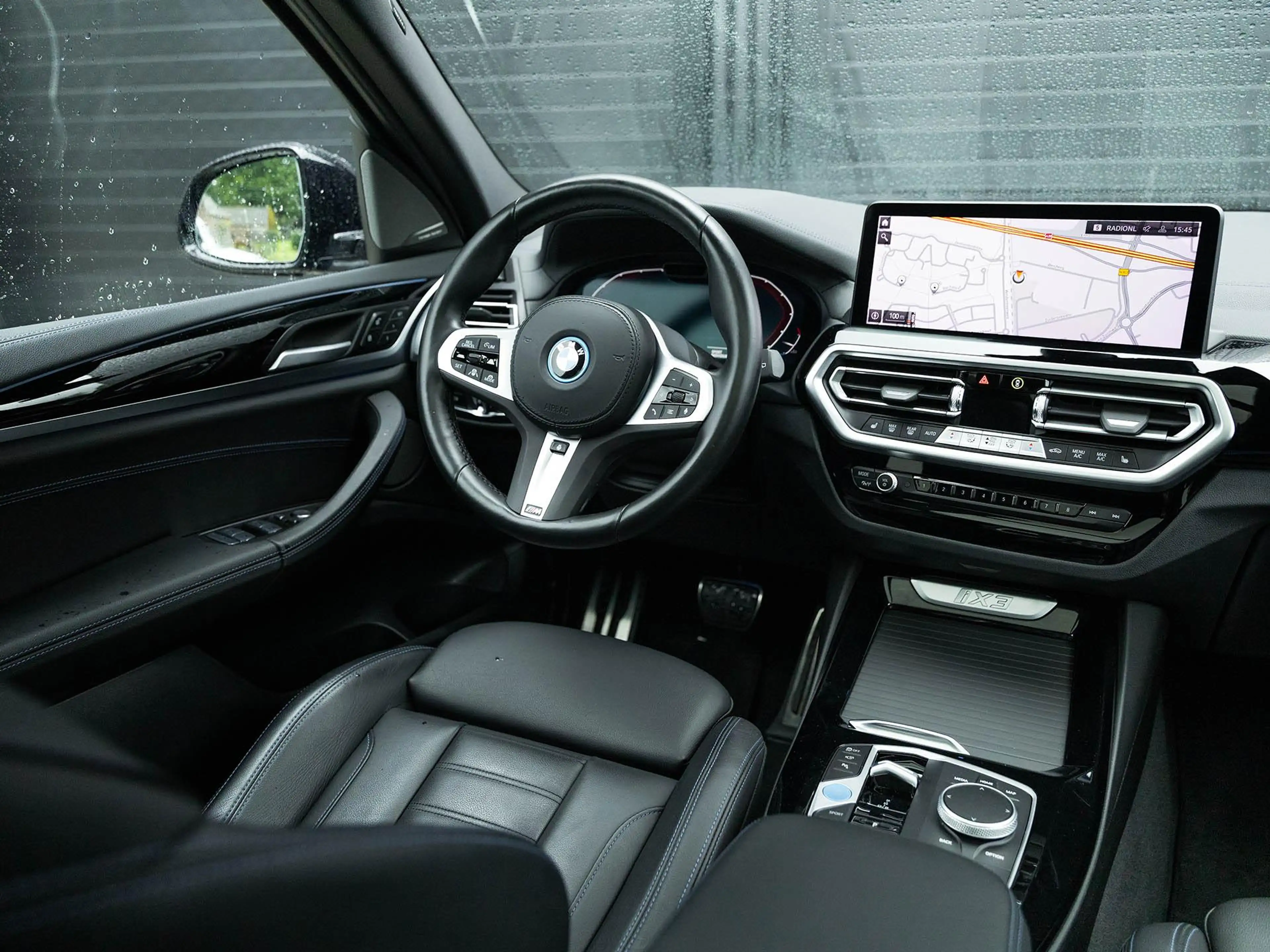 BMW iX3 High Executive 80 kWh | M-Sport | Trekhaak | Panor — photo 10