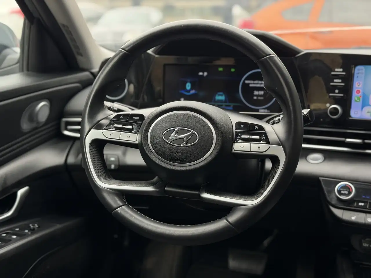 Hyundai ELANTRA снимка Hyundai ELANTRA