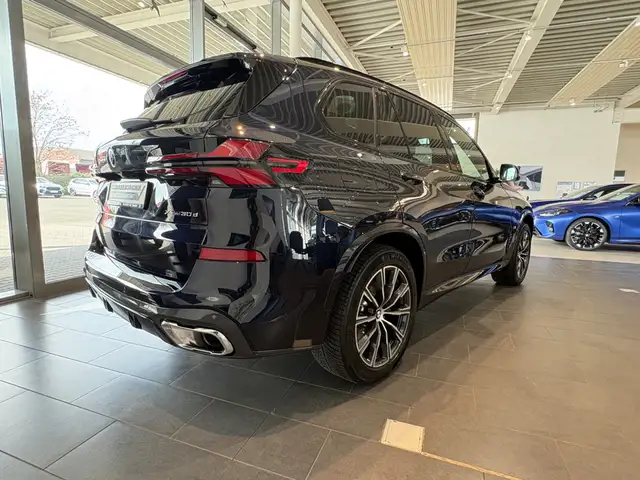 BMW X5 view 7