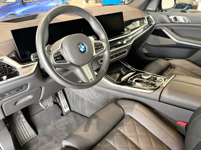 BMW X5 view 14
