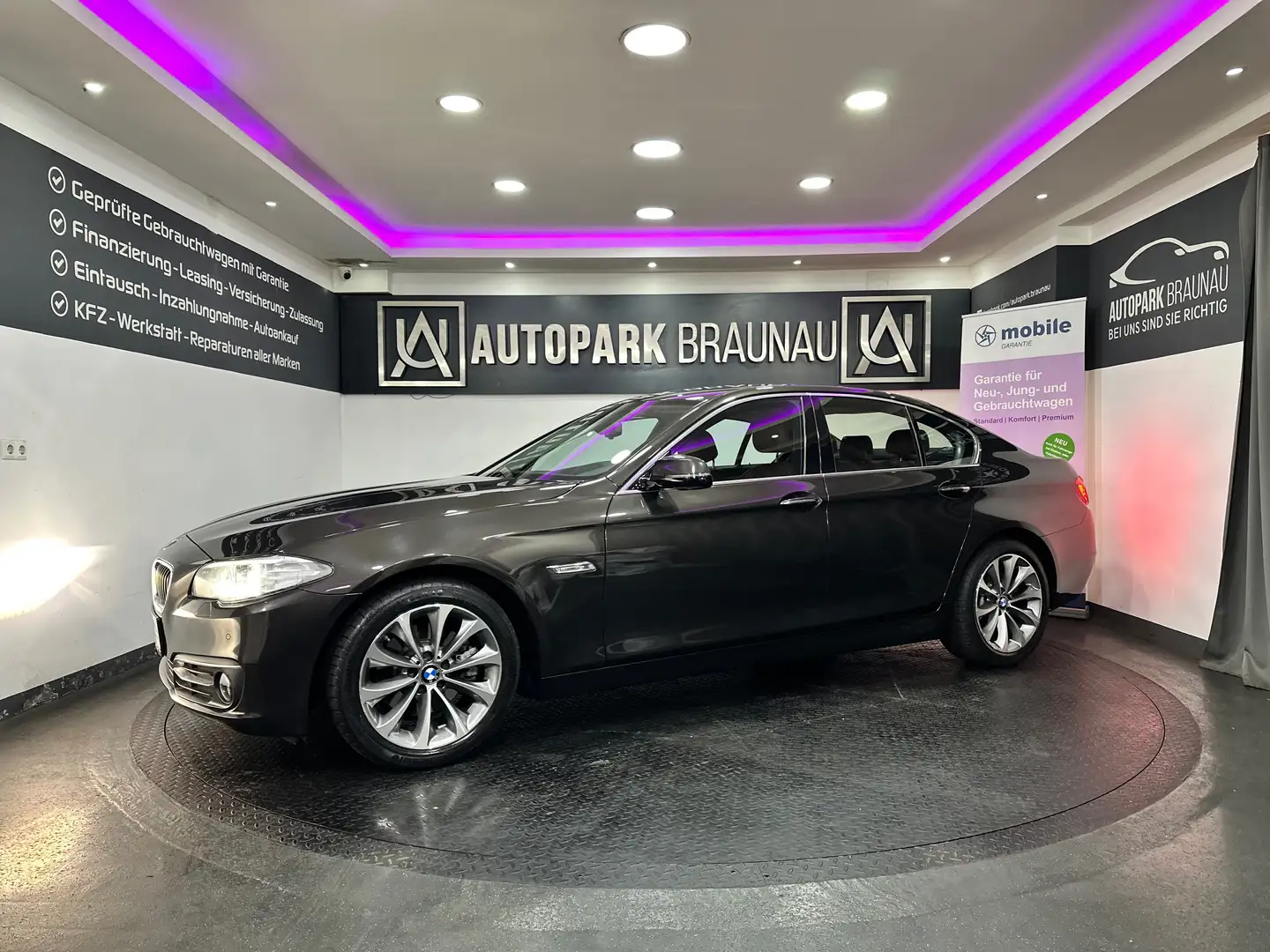 BMW 520 d xDrive F10 Luxury Line *92.000KM*HUD*DIGI* Braun - 2