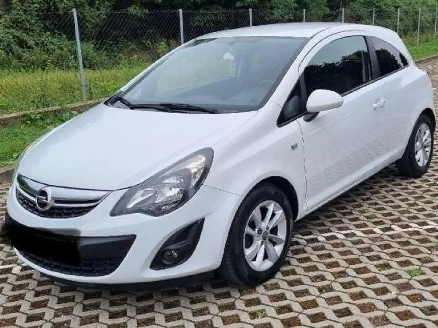 Opel Corsa 1.2 16V Cosmo Blanc - 1