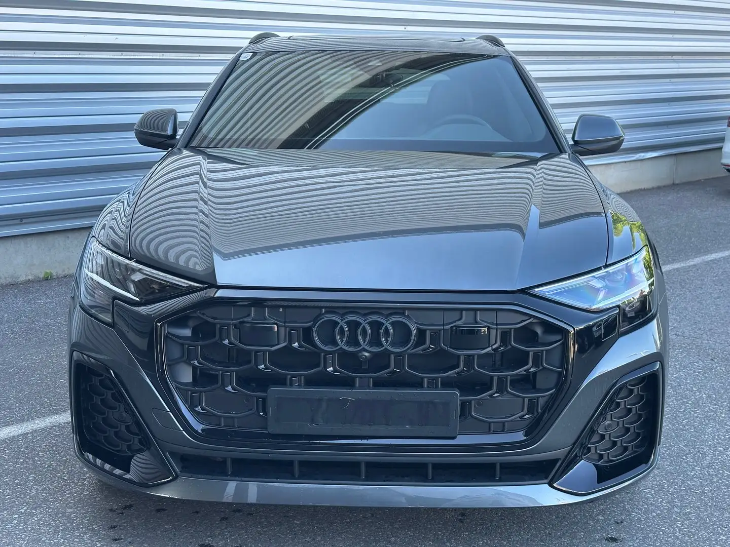Audi Q8 50 TDI quattro Gris - 2
