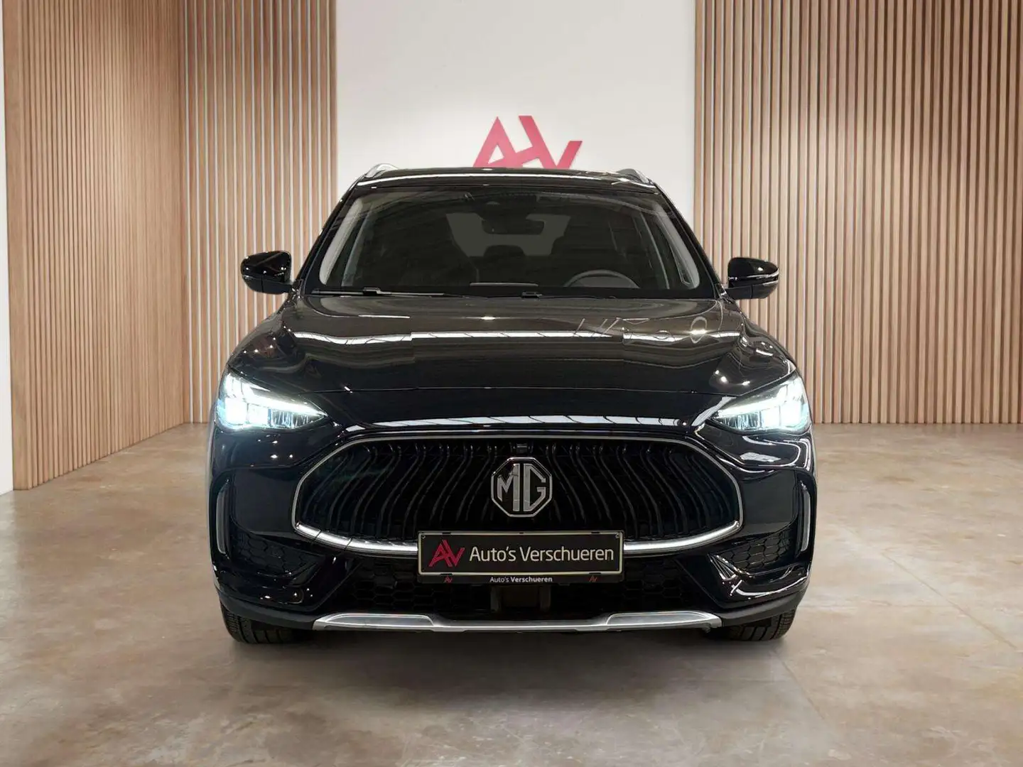 MG HS 1.5 T-GDi Luxury AT ** Noir - 2